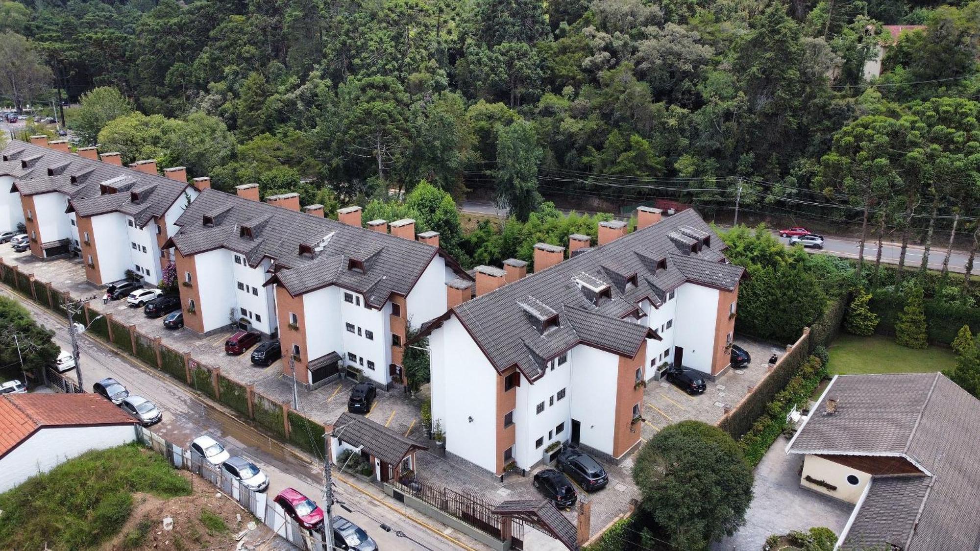 Apartamento No Centrinho Para A Familia Campos do Jordao Exterior photo